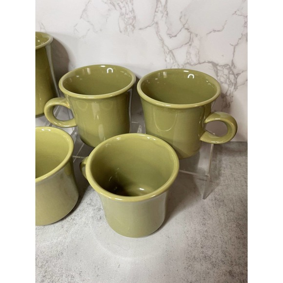 Vintage 7 Franciscan Earthenware Pebble Beach Tea Coffee Cup Avocado Green MCM - Picture 3 of 8